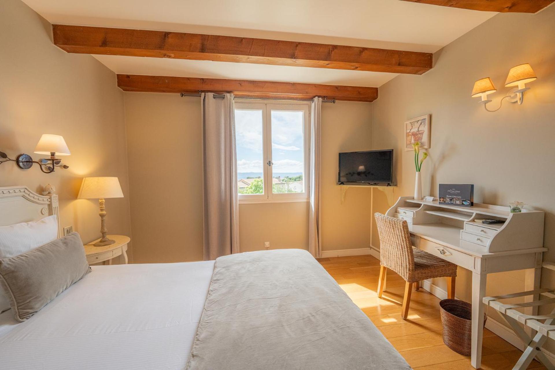 Hôtel Le Pré Saint Michel Manosque Esterno foto